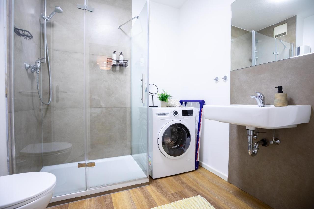 Design-Ferienwohnung In Bad Neuenahr: Platz Fuer 4, Kueche, Wifi, Netflix 外观 照片