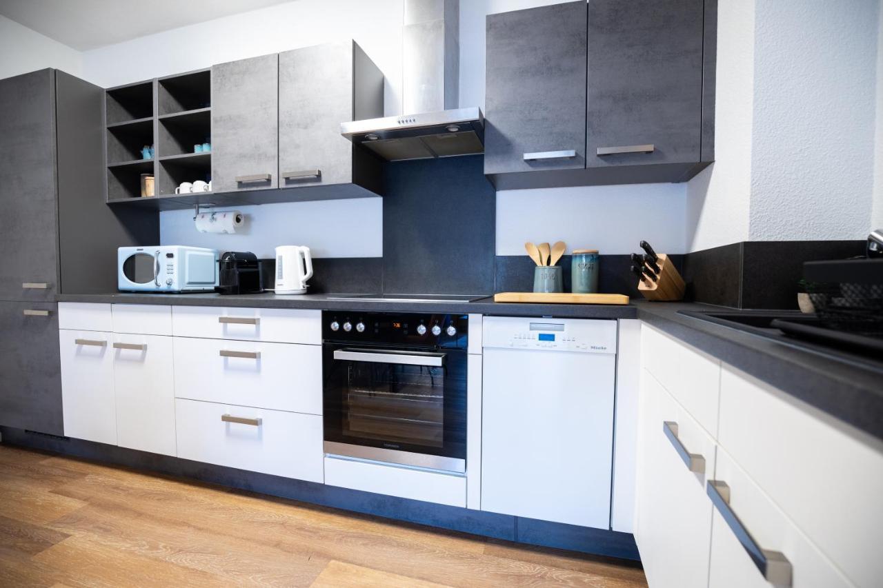 Design-Ferienwohnung In Bad Neuenahr: Platz Fuer 4, Kueche, Wifi, Netflix 外观 照片